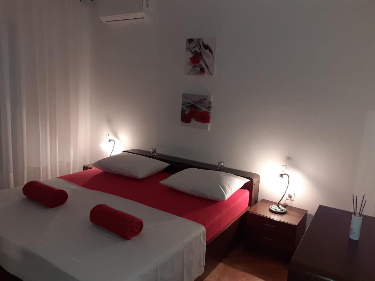 Quality Vila "Comfort" Trogir Exterior foto